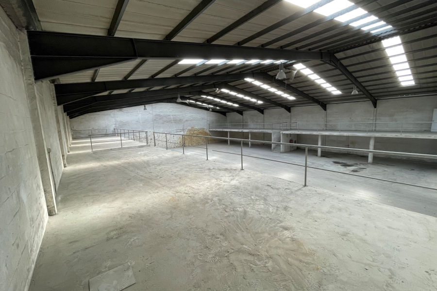 Commercial Property for Sale in Racing Park Western Cape
